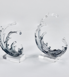 Small-Sized Water Splashing Sculpture in Smoking Grey Crystal & Resin